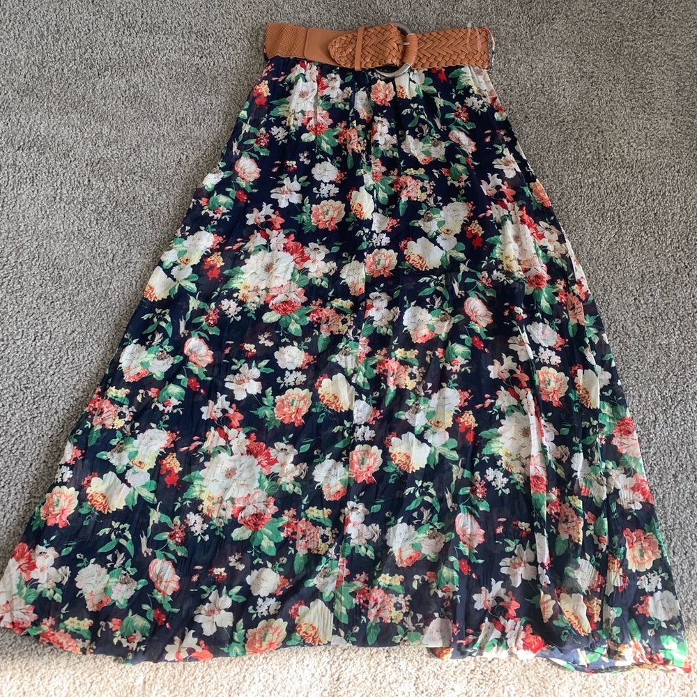 NWT maxi floral skirt